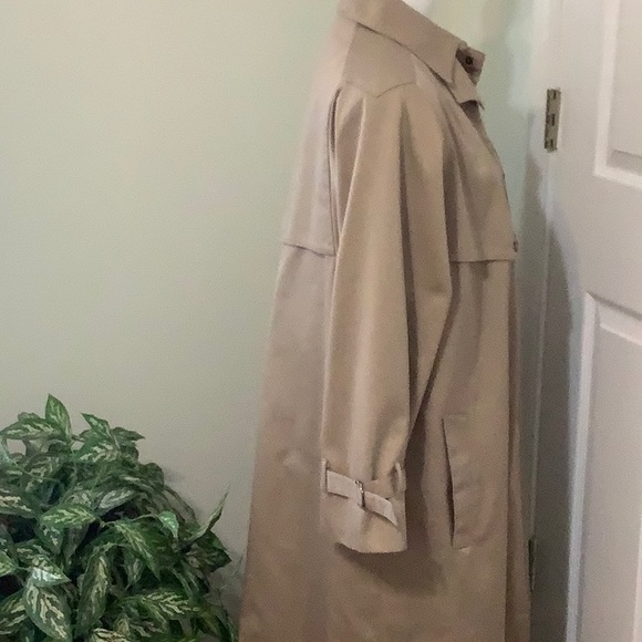 ❤️J G Hook tan trench coat, size 14 - Picture 4 of 8